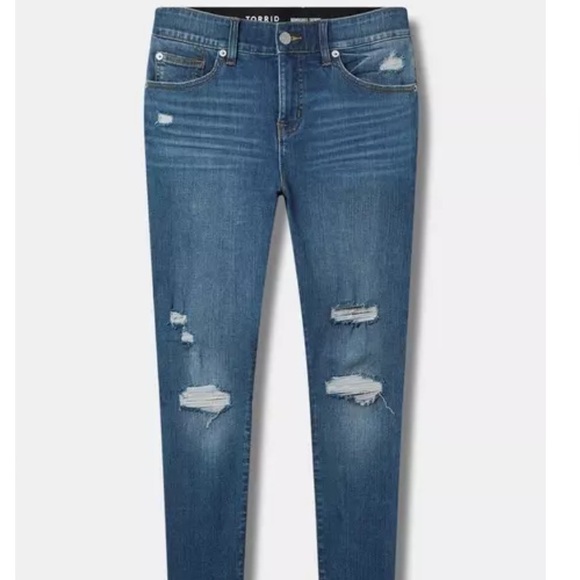 torrid Distressed Dark Blue High-Rise bombshell Skinny Jeans - Picture 3 of 15